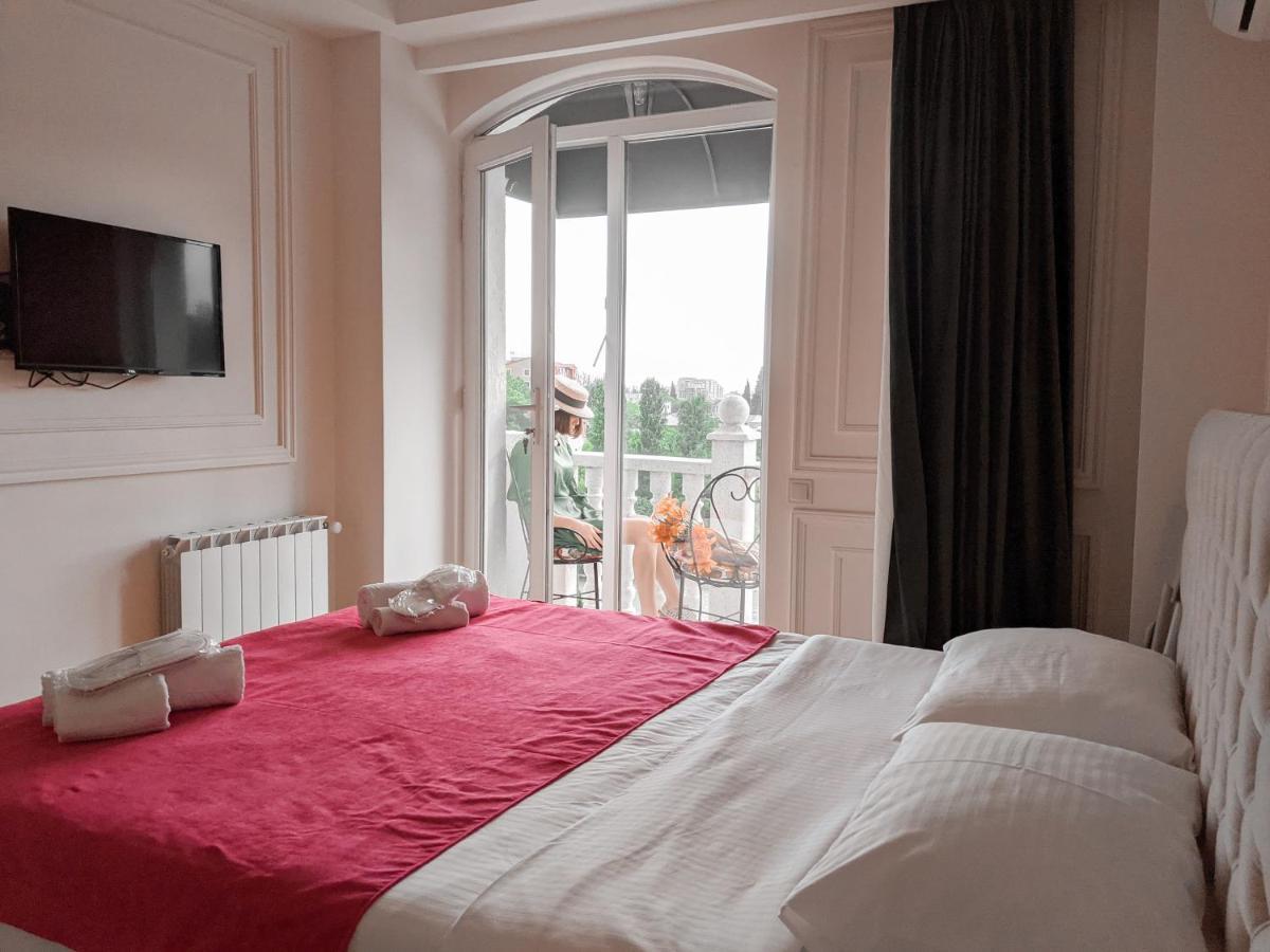Boutique Apartment - Signature Kutaisi Luaran gambar